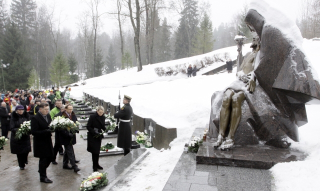 Pagerbtas žuvusiųjų 1991 m. sausio 13-ąją atminimas. Gedimino Savickio nuotr.