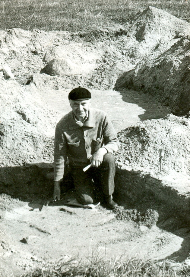 Žvilių k. senkapio archeologiniai kasinėjimai, 1985 m. V.Statkevičius. Kraštotyros archyvo nuotrauka